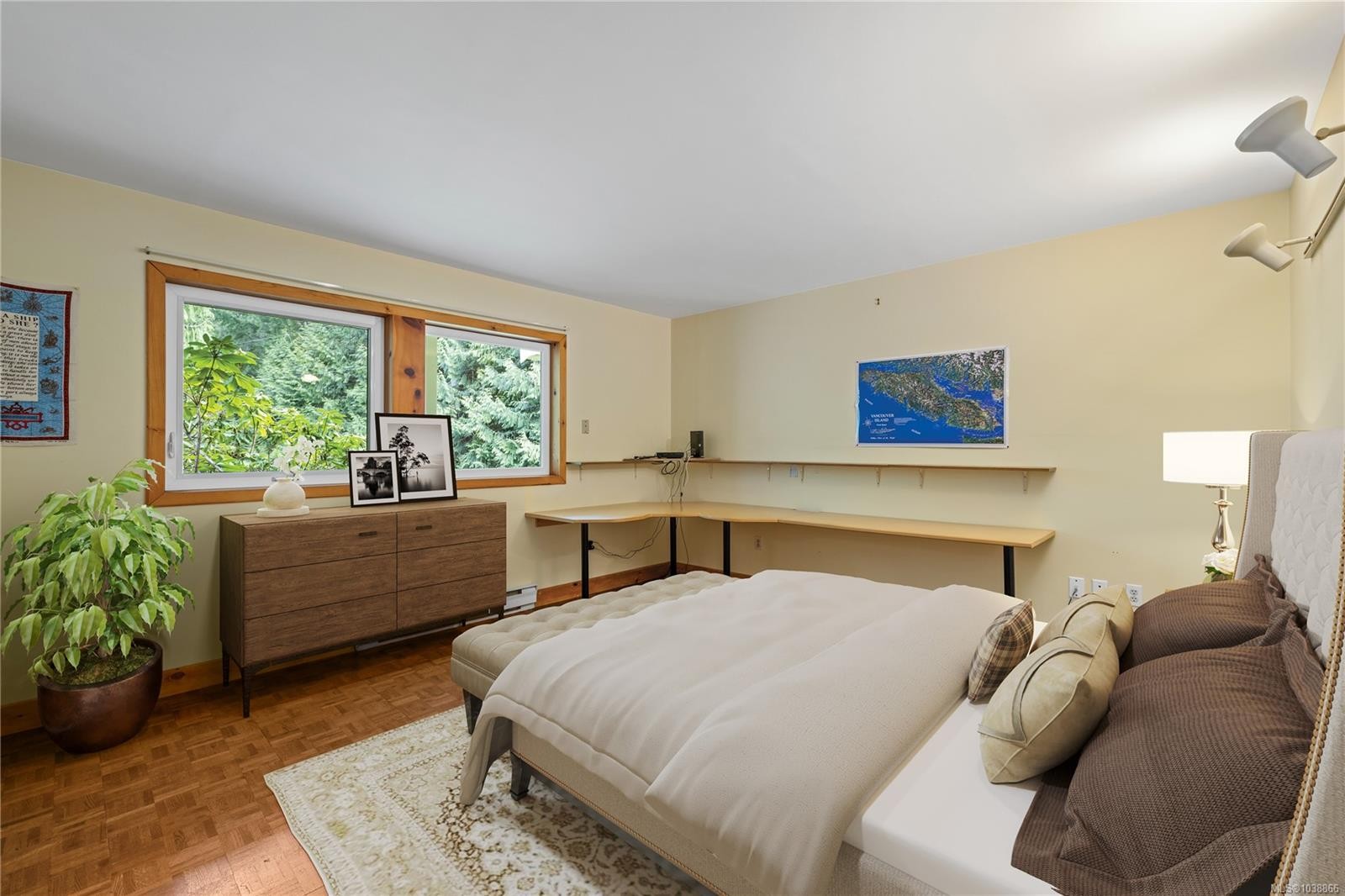 550 Corcan Rd, Qualicum Beach, BC