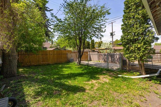 243 Niagara St, Winnipeg, MB