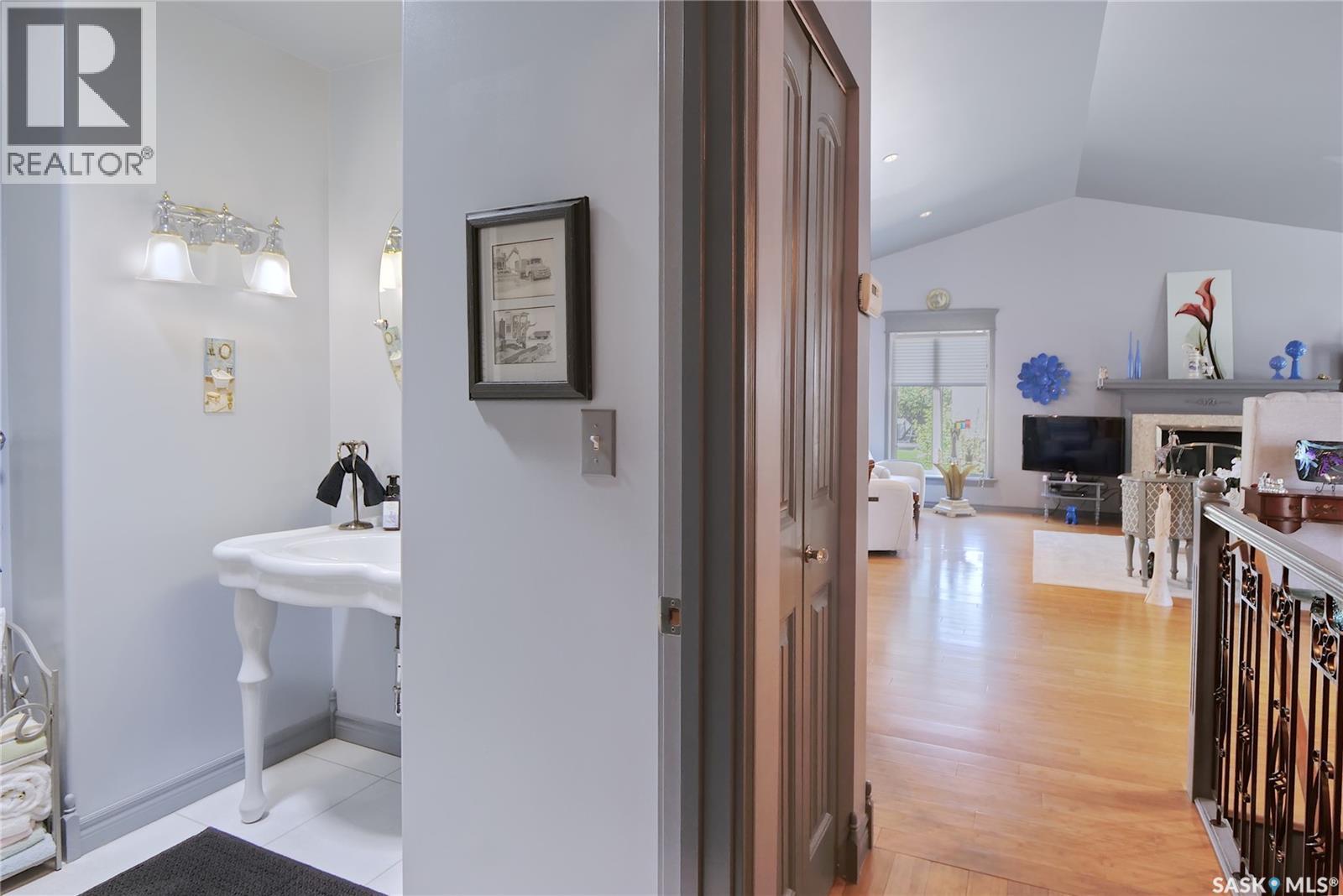 105 Sargent Crescent, Lake Diefenbaker, SK - Indoor