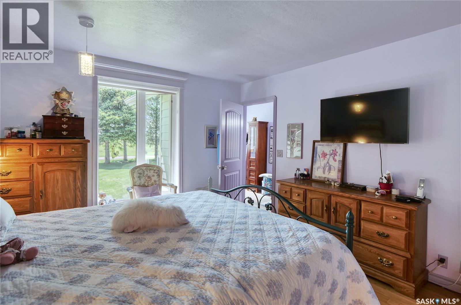 105 Sargent Crescent, Lake Diefenbaker, SK - Indoor Photo Showing Bedroom