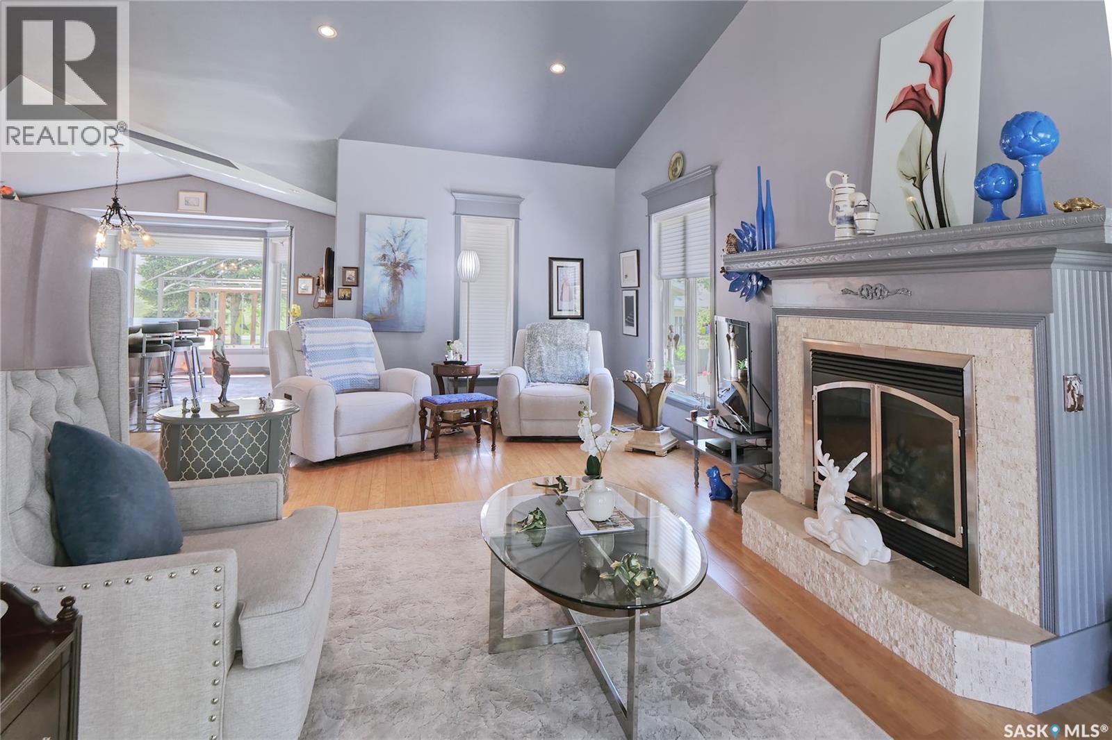 105 Sargent Crescent, Lake Diefenbaker, SK - Indoor Photo Showing Living Room With Fireplace