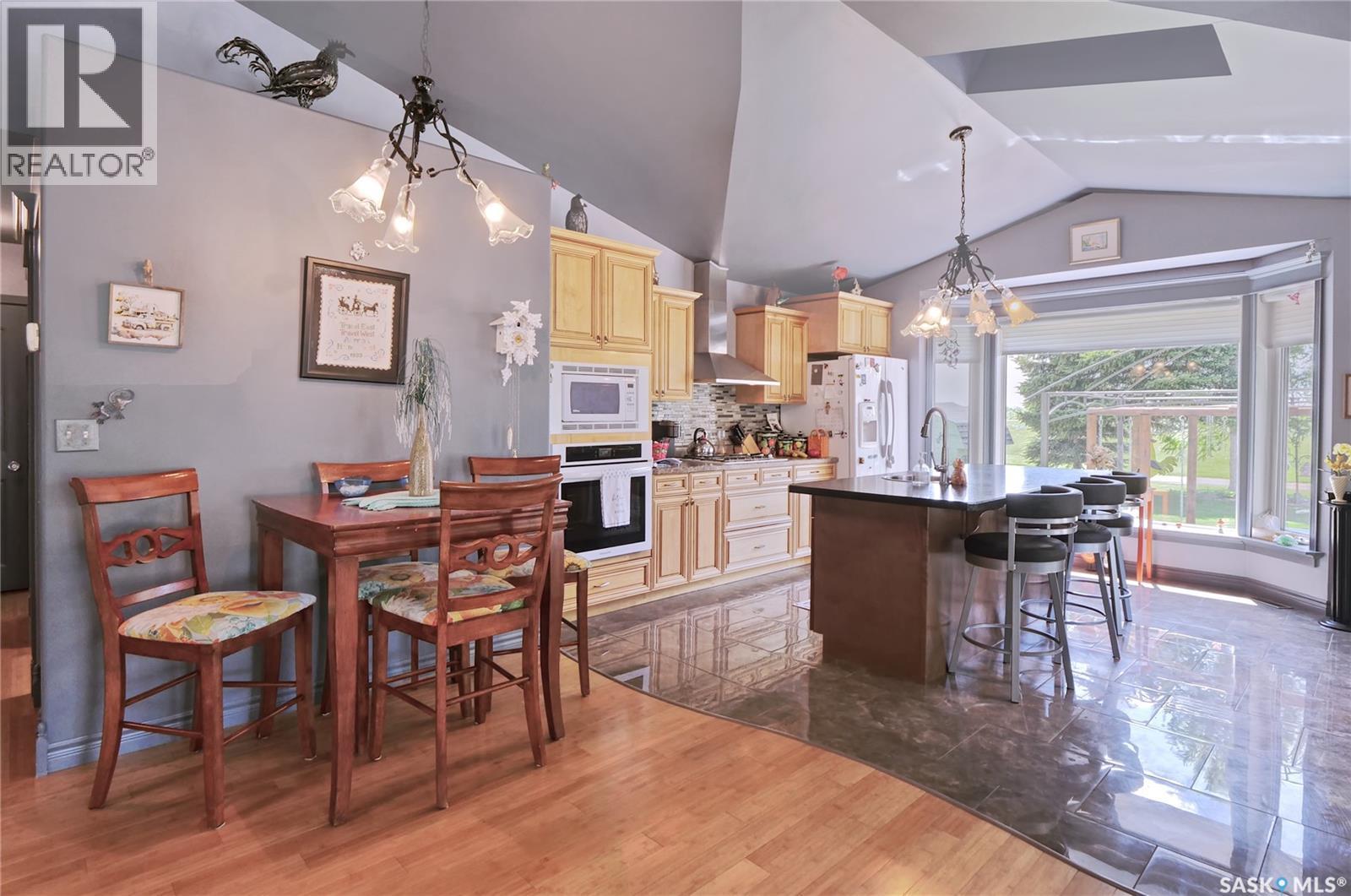 105 Sargent Crescent, Lake Diefenbaker, SK - Indoor