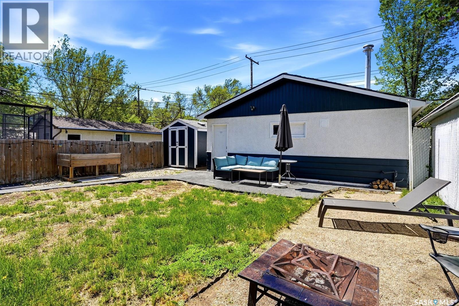 810 Princess Street, Regina, SK - Outdoor With Exterior