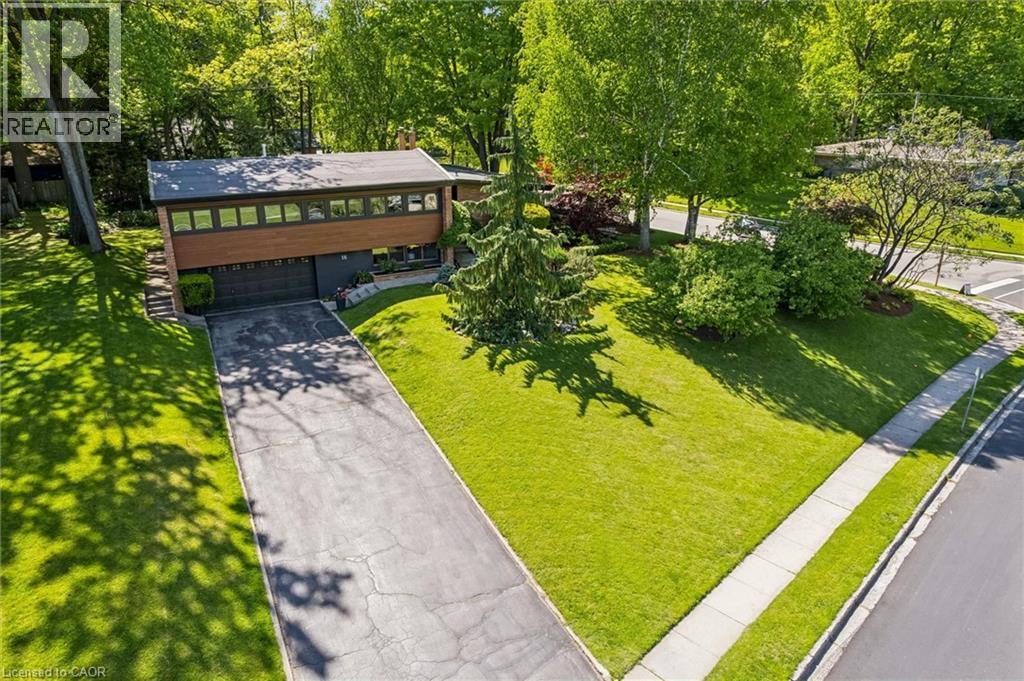 16 Parkwood Drive, Cambridge, ON - Outdoor