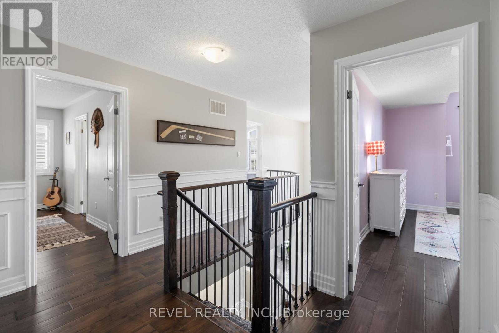 74 Mount Crescent, Essa, ON - Indoor Photo Showing Other Room