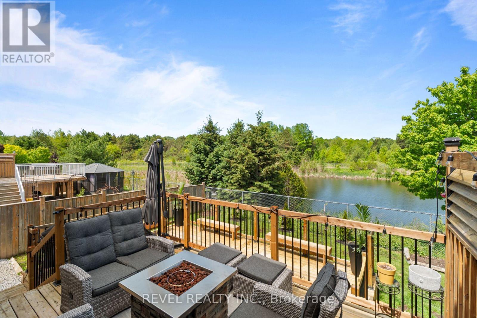 74 Mount Crescent, Essa, ON - Outdoor With Deck Patio Veranda With Exterior
