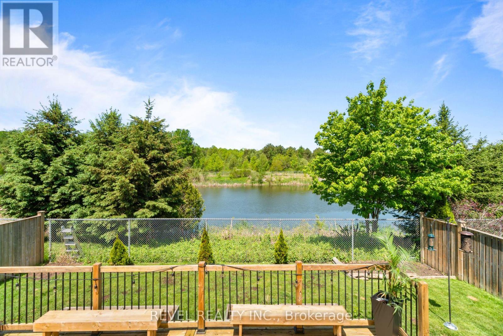 74 Mount Crescent, Essa, ON - Outdoor With Deck Patio Veranda