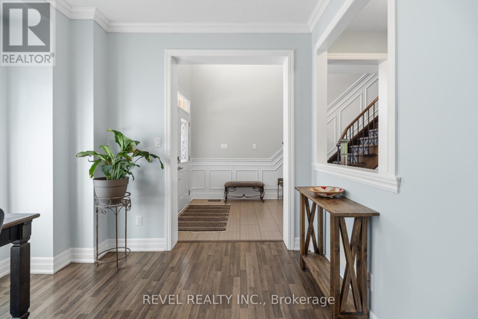 74 Mount Crescent, Essa, ON - Indoor Photo Showing Other Room