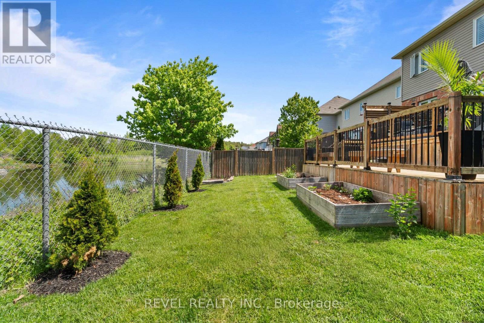 74 Mount Crescent, Essa, ON - Outdoor With Deck Patio Veranda