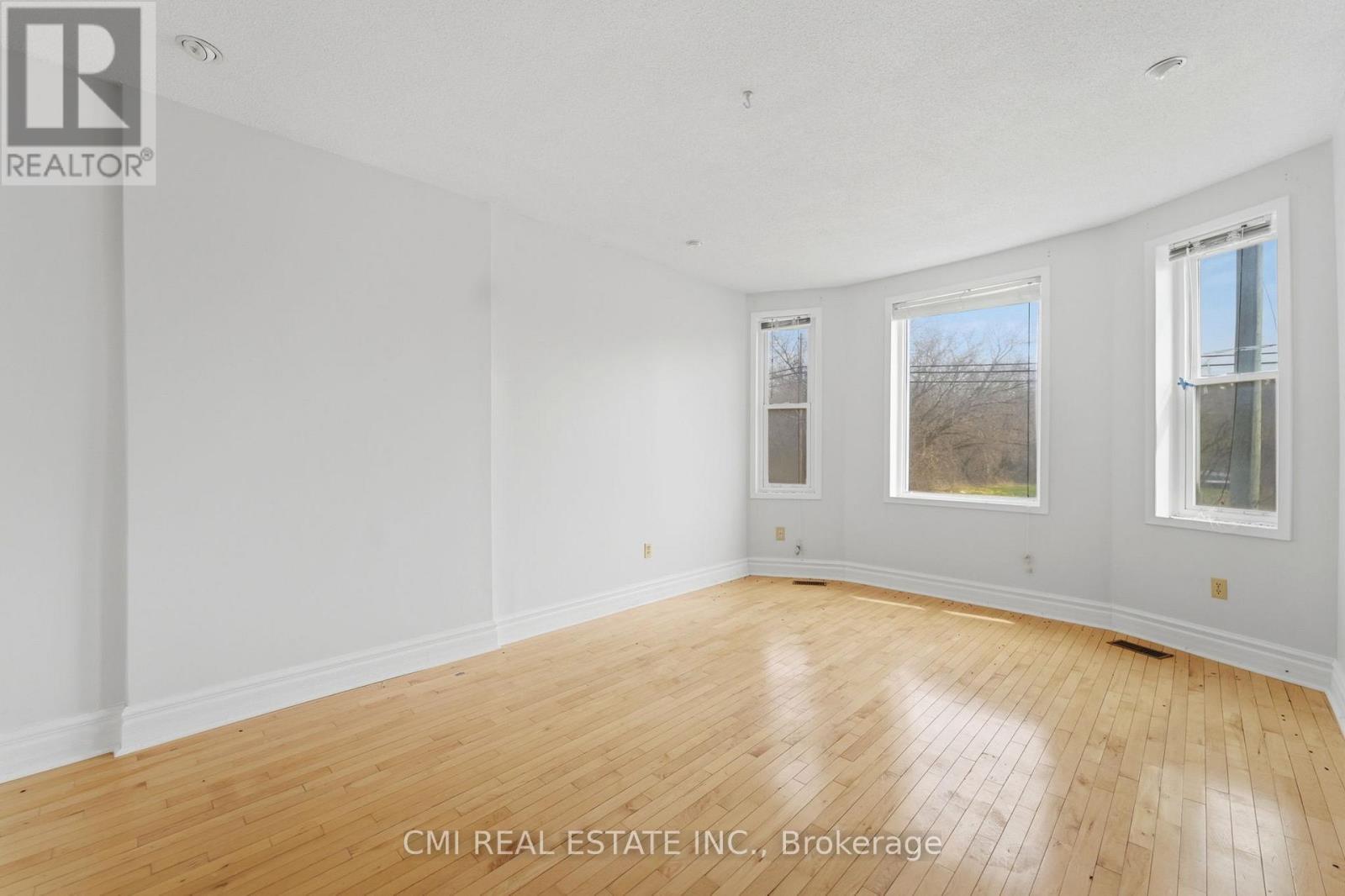 73 River Road, Arnprior, ON - Indoor Photo Showing Other Room