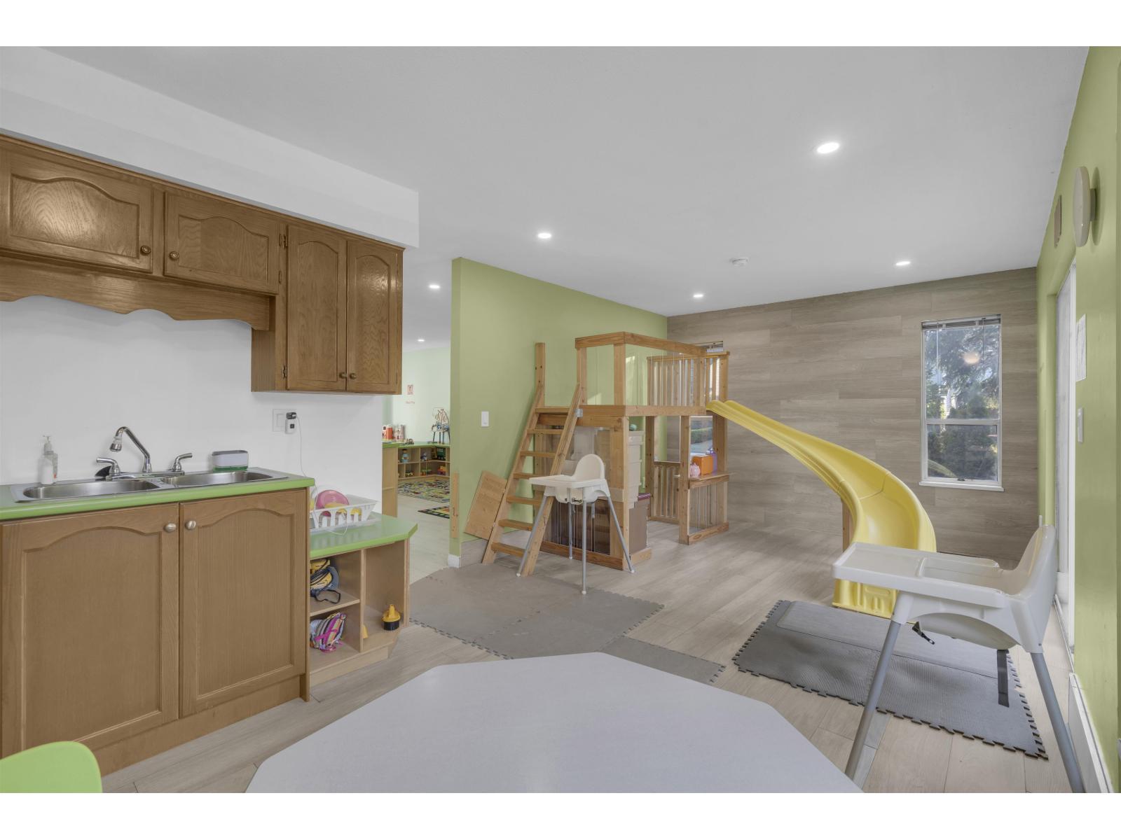 17209 62A Avenue, Surrey, BC