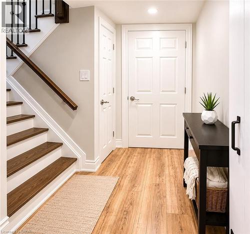 107 Rosslinn Road, Cambridge, ON - Indoor Photo Showing Other Room