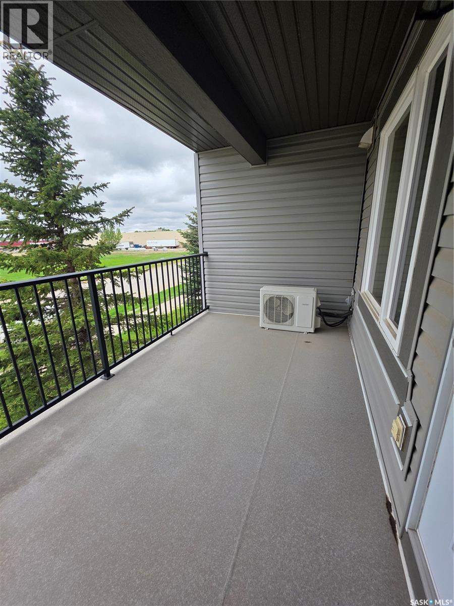 202 308 Petterson Drive, Estevan, SK - Outdoor With Balcony With Exterior