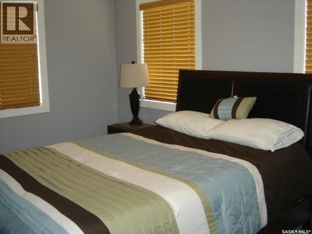 202 308 Petterson Drive, Estevan, SK - Indoor Photo Showing Bedroom