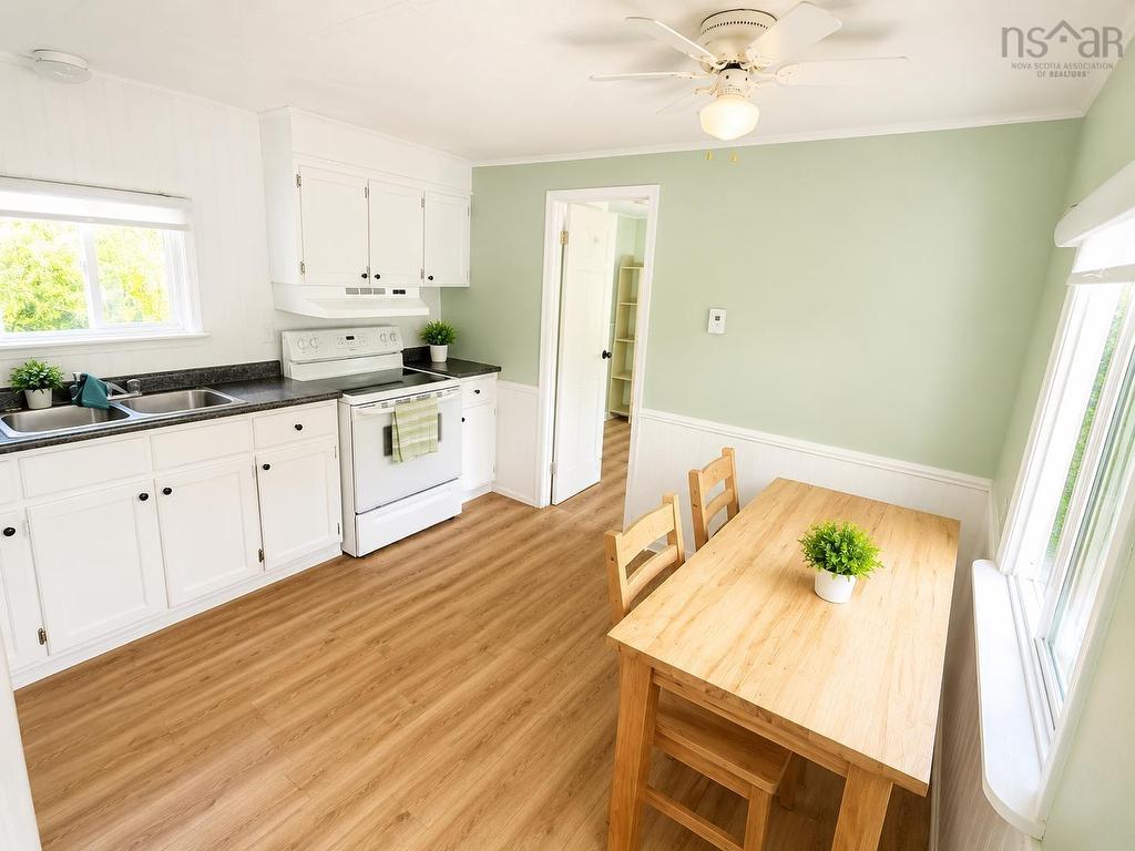 73 Old Post Road, Barrington, NS