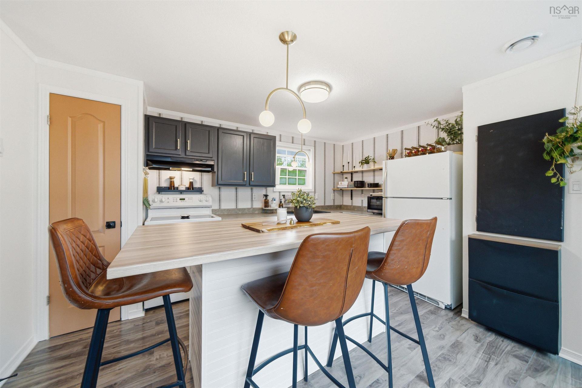 204 Circle Drive, Lake Echo, NS