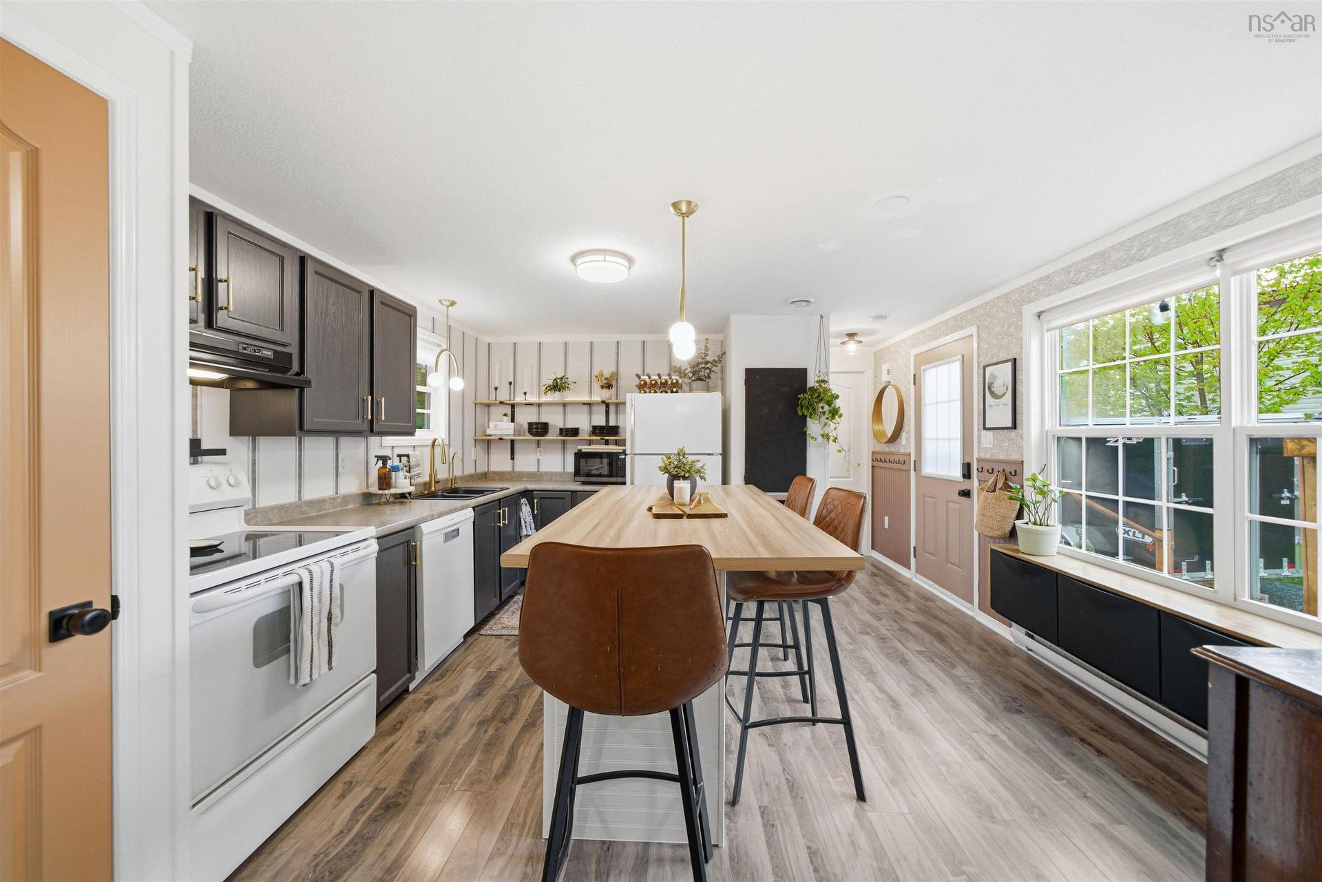 204 Circle Drive, Lake Echo, NS