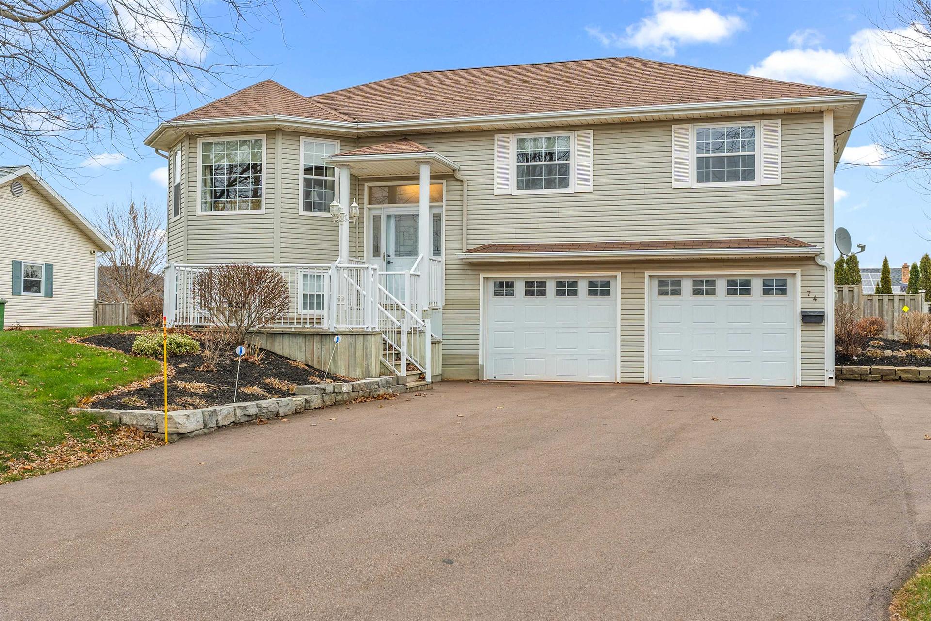 74 Hillside Avenue, Summerside, PE