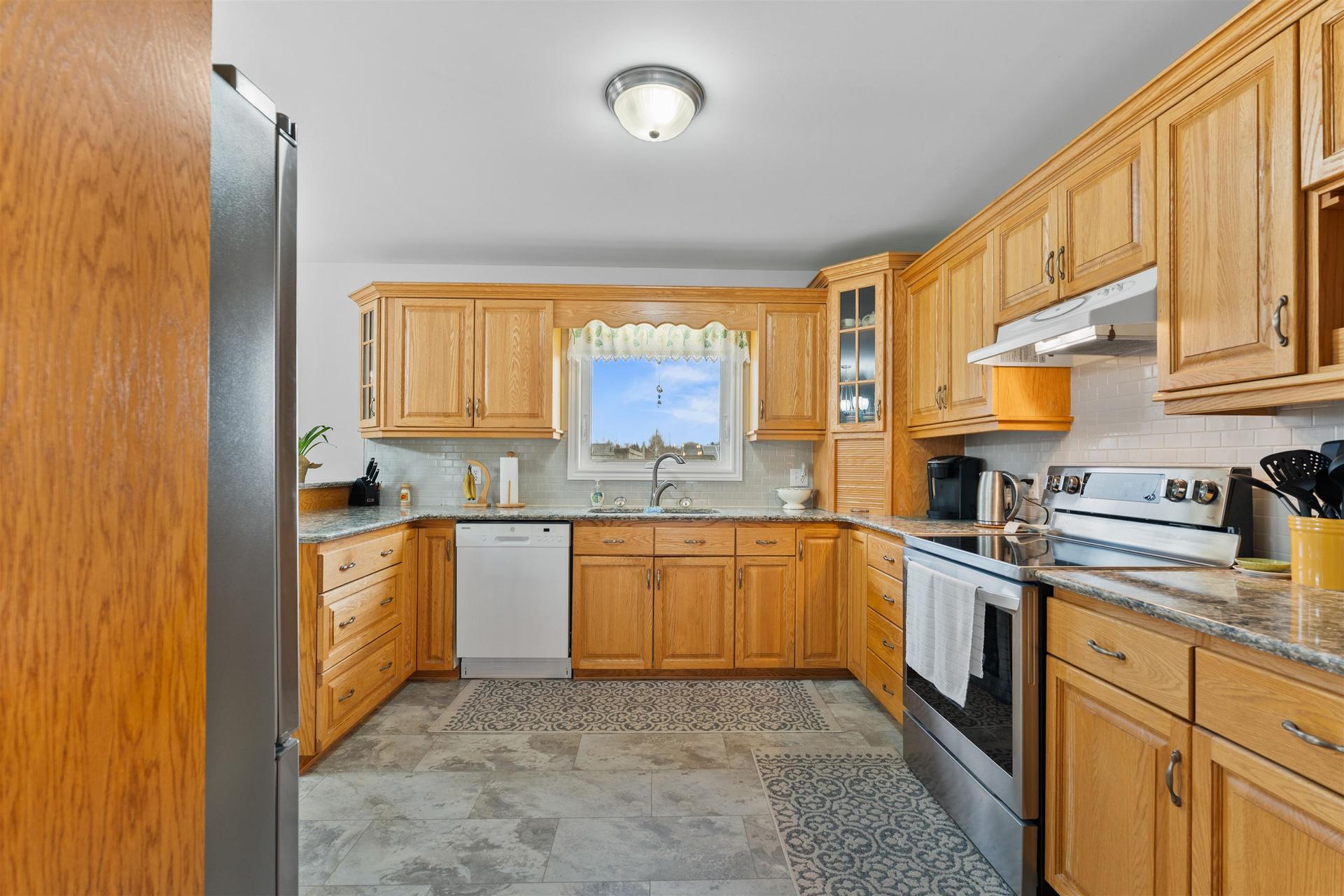 74 Hillside Avenue, Summerside, PE