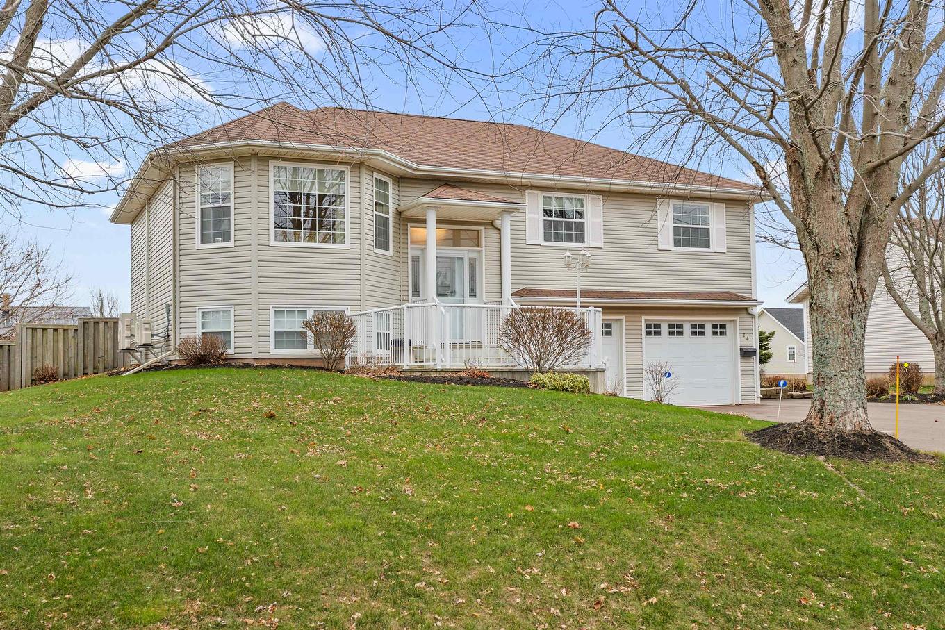 74 Hillside Avenue, Summerside, PE