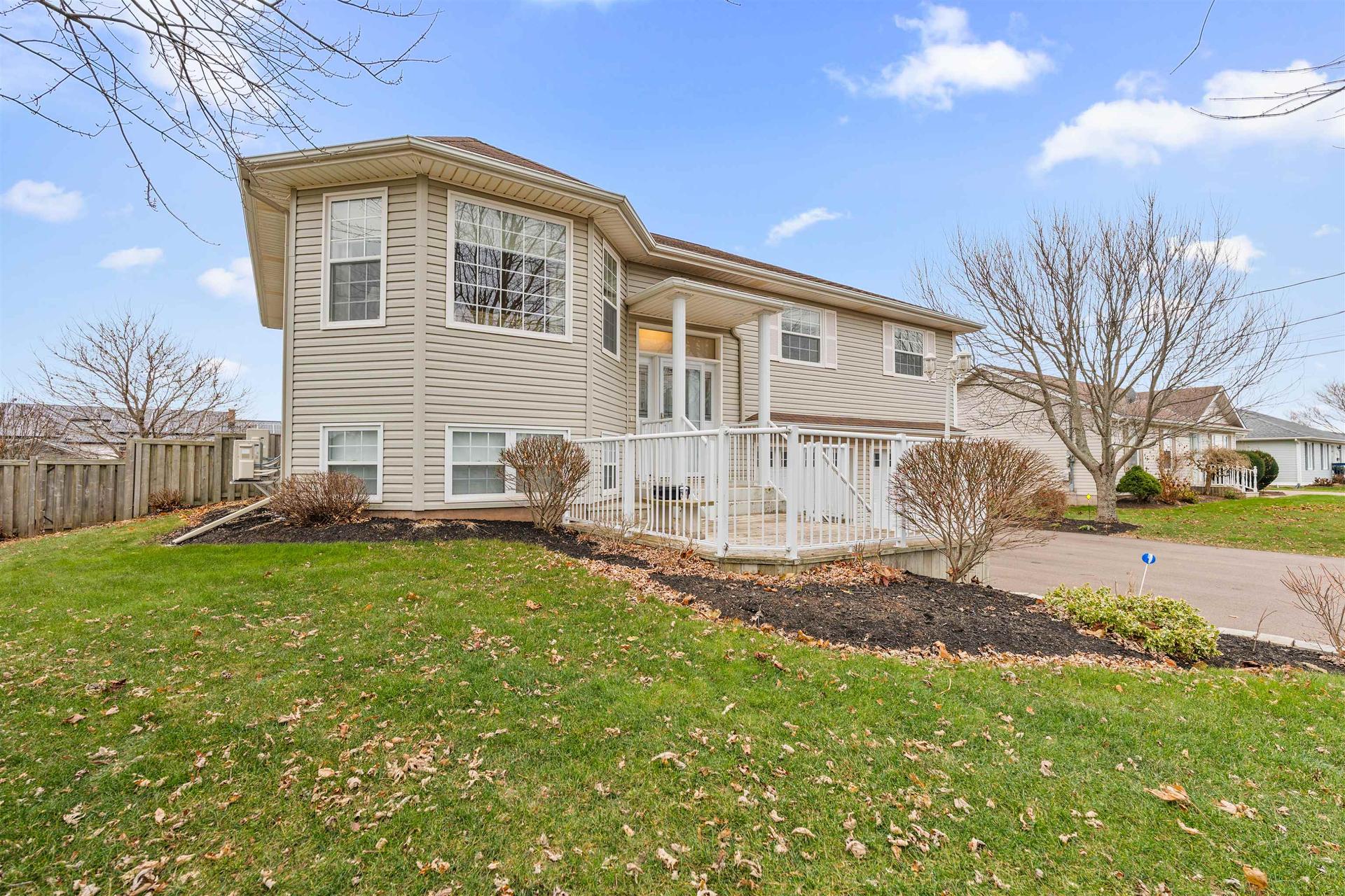 74 Hillside Avenue, Summerside, PE