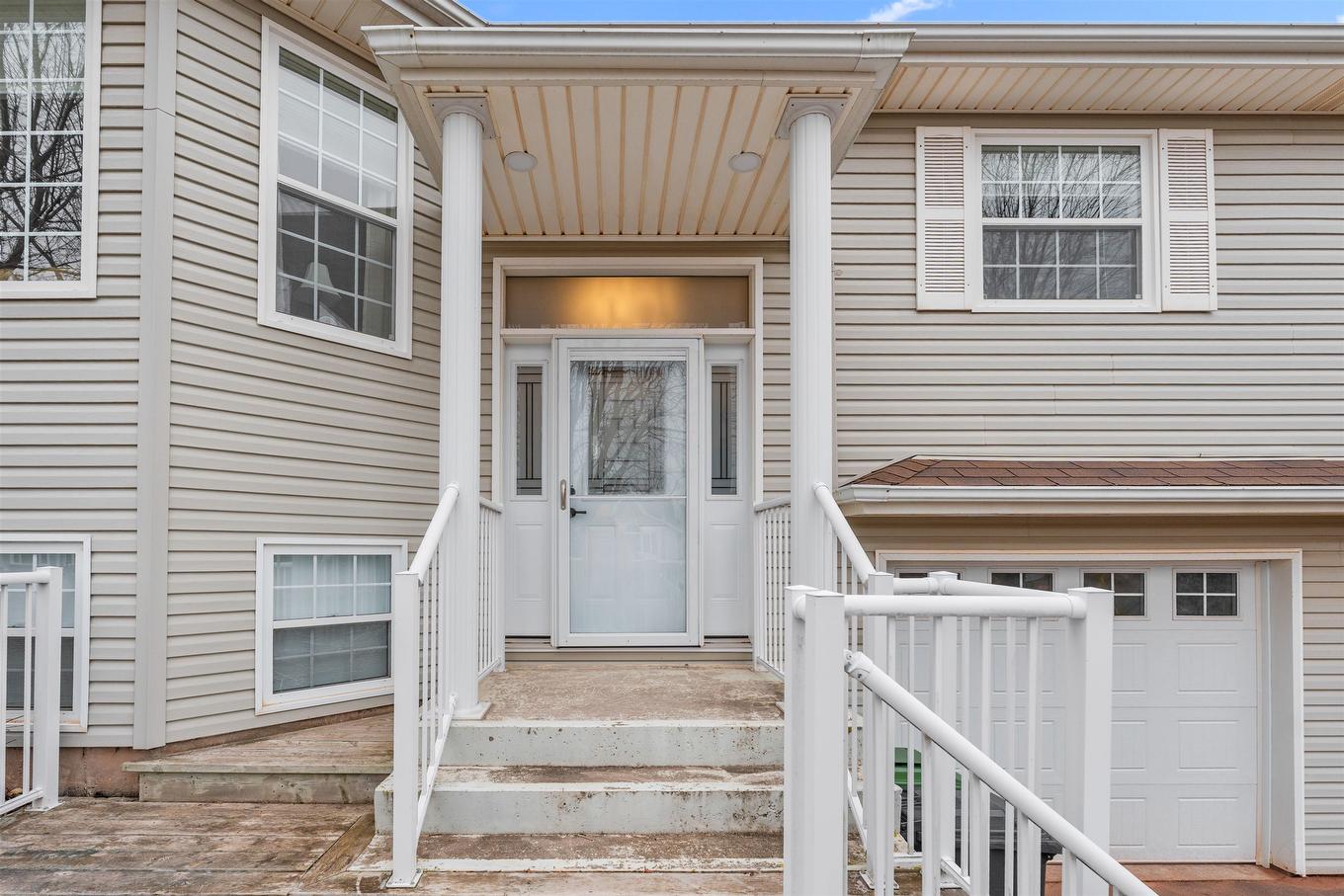 74 Hillside Avenue, Summerside, PE