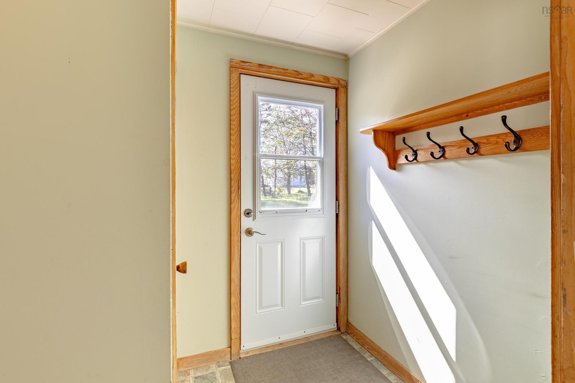 8370 Highway 1, Meteghan, NS