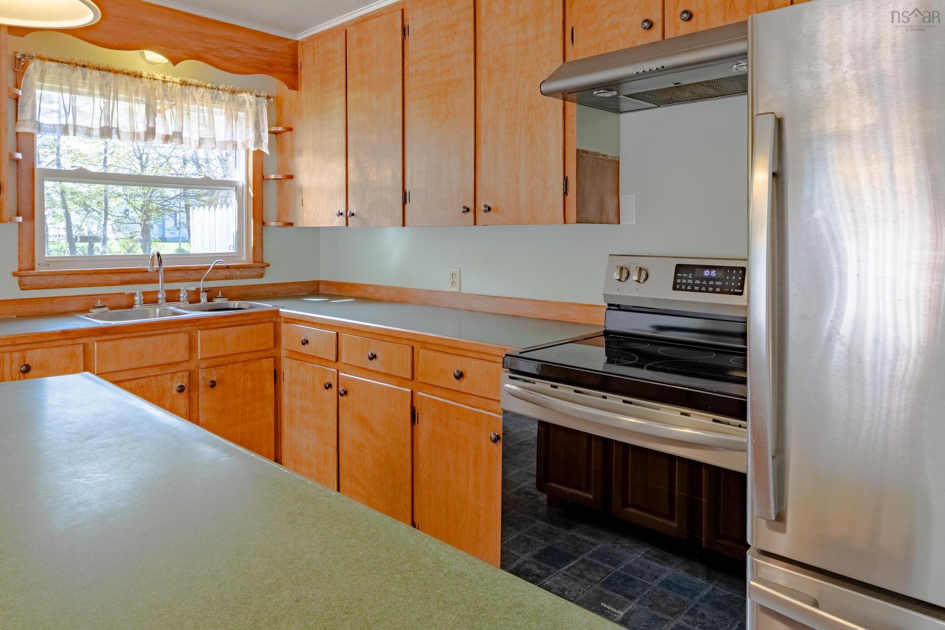 8370 Highway 1, Meteghan, NS
