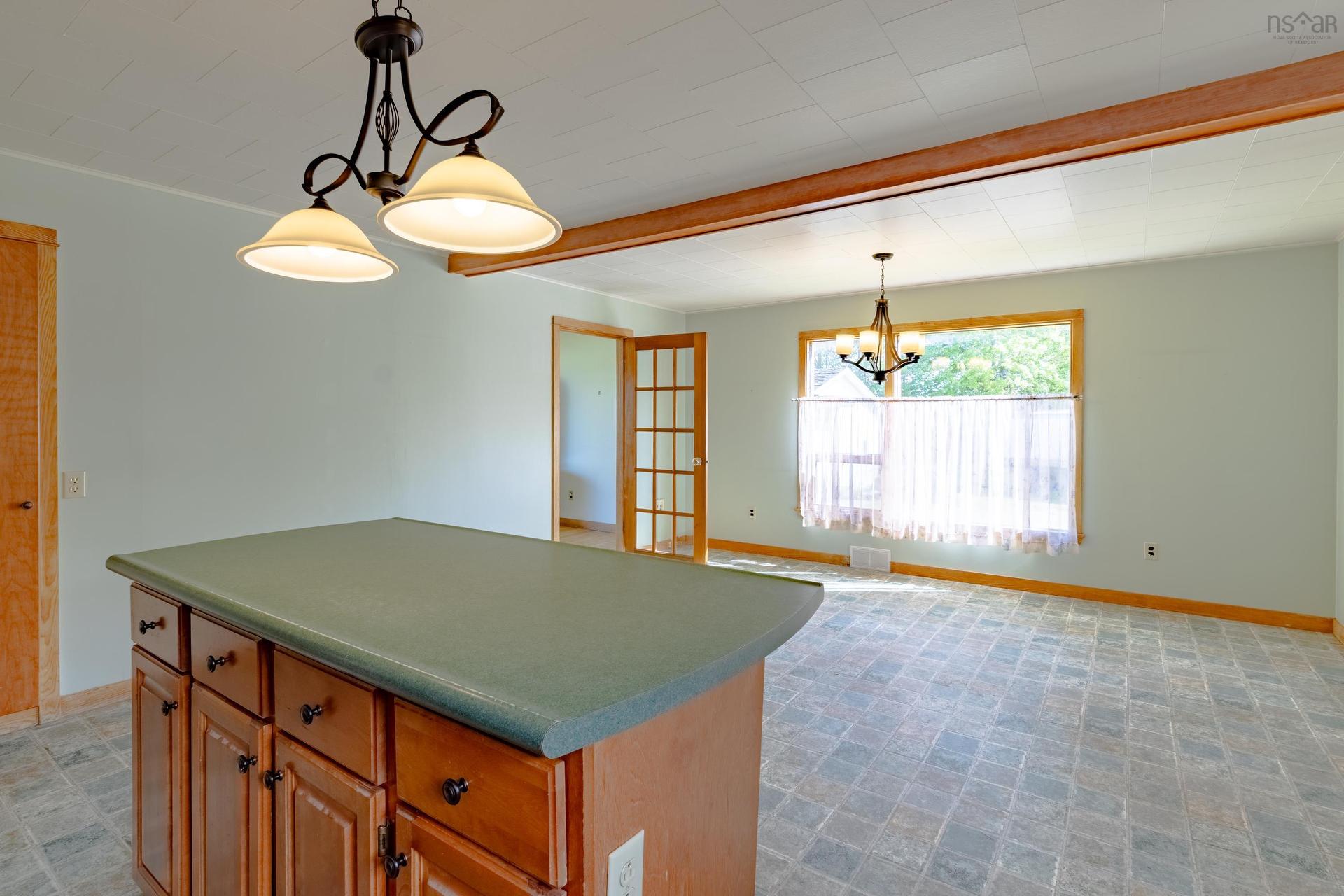8370 Highway 1, Meteghan, NS