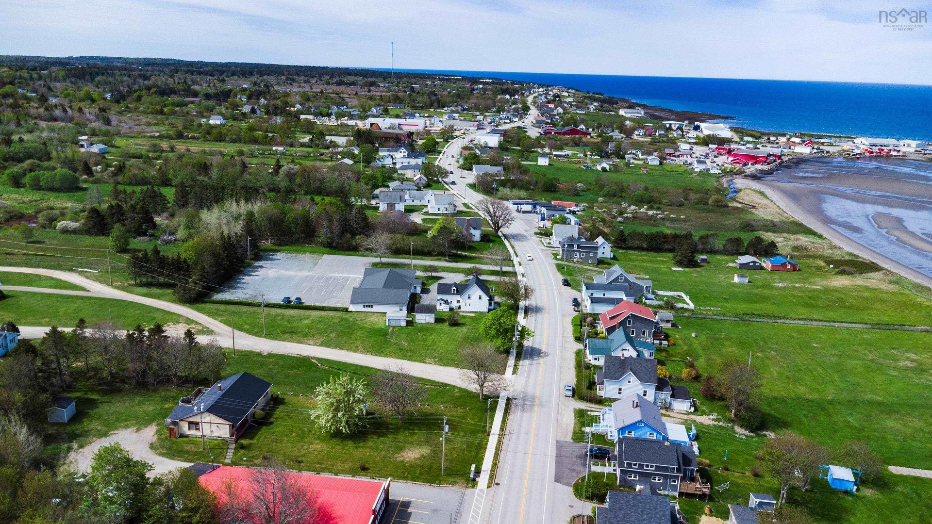 8370 Highway 1, Meteghan, NS