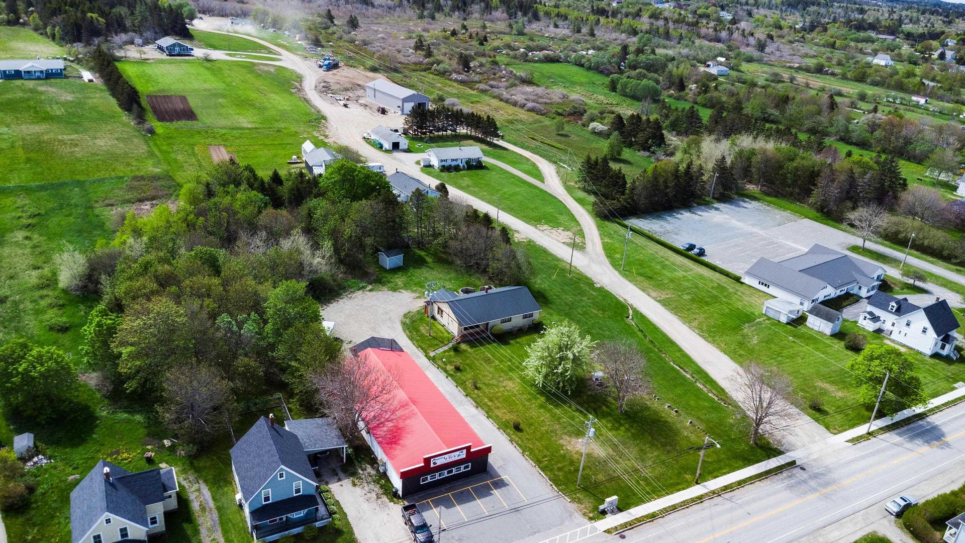 8370 Highway 1, Meteghan, NS