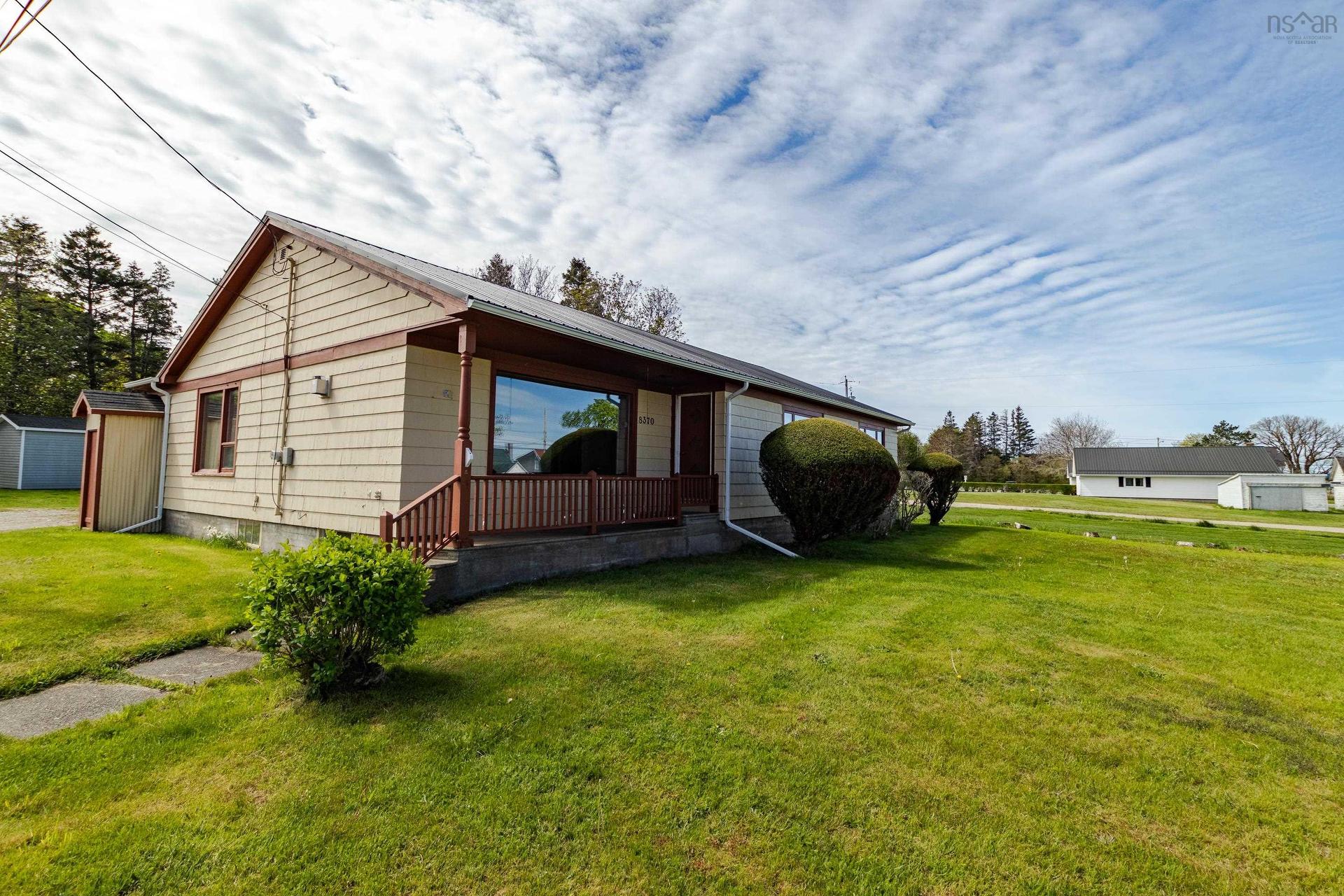 8370 Highway 1, Meteghan, NS