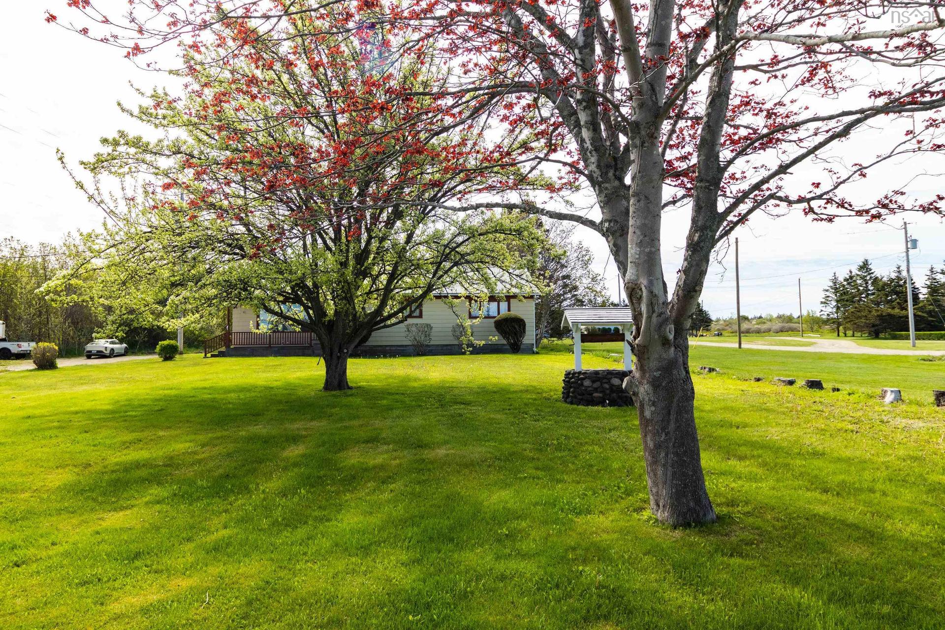 8370 Highway 1, Meteghan, NS