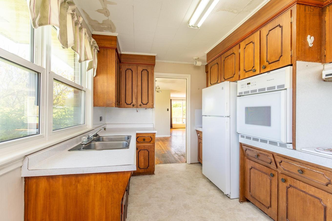 86 Highway 304, Overton, NS