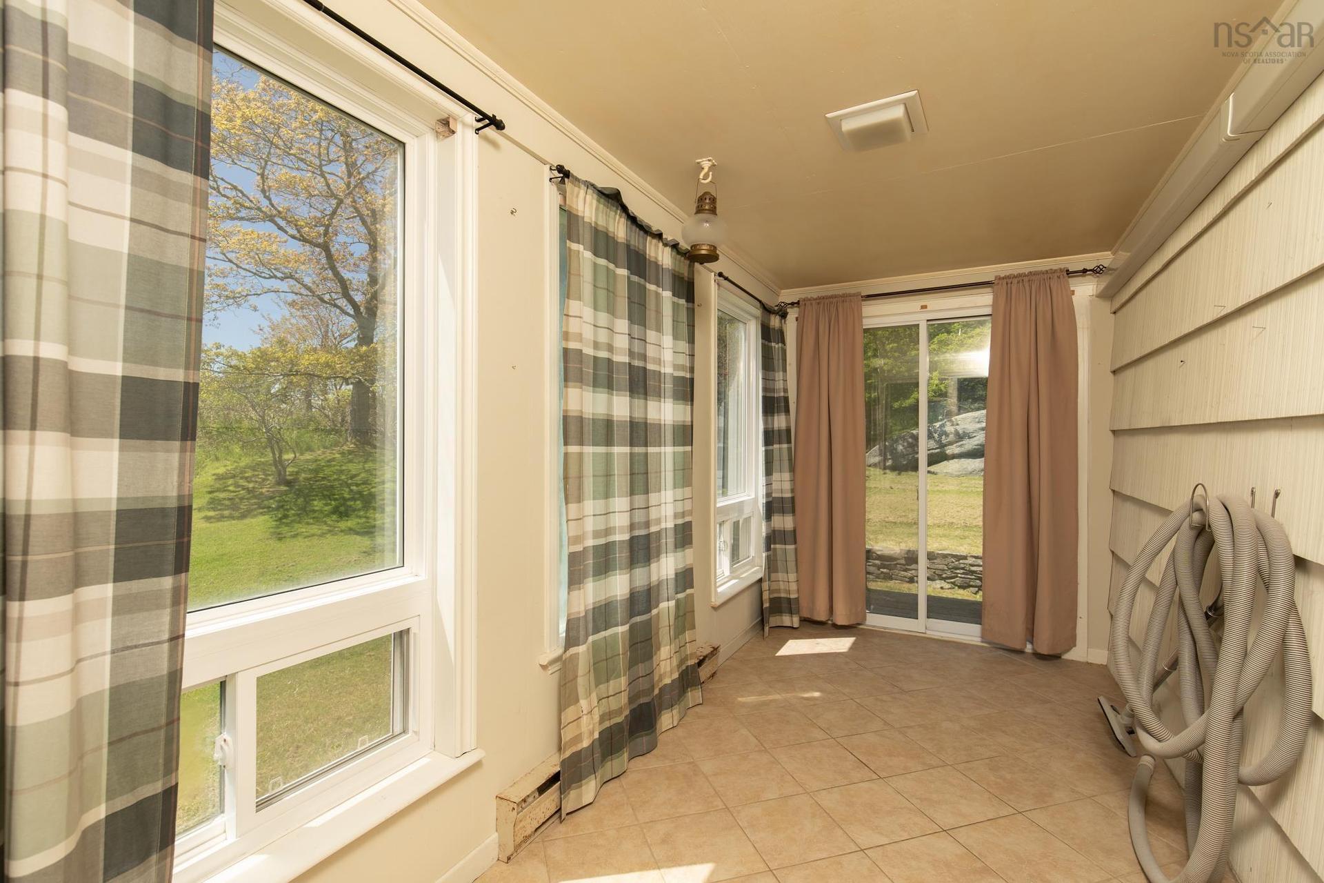 86 Highway 304, Overton, NS