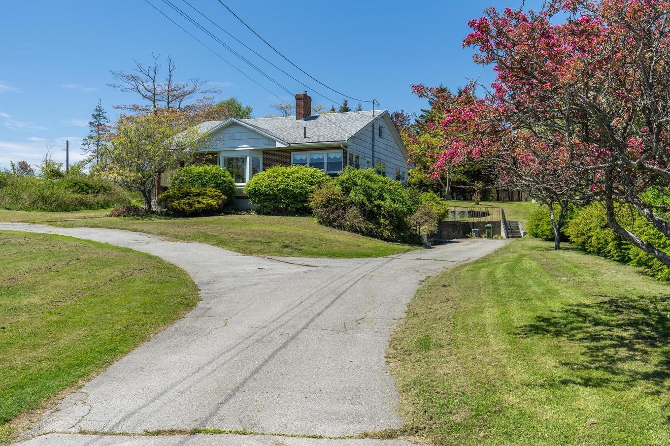 86 Highway 304, Overton, NS