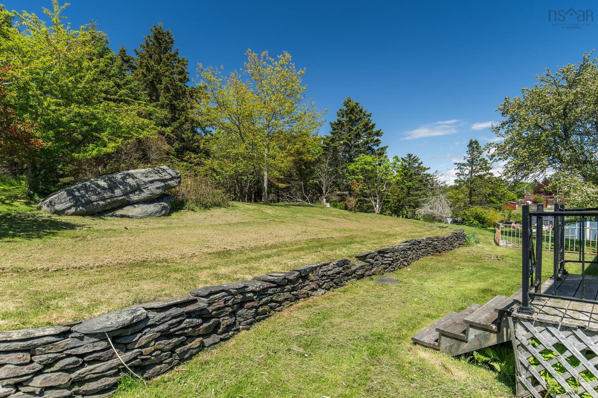 86 Highway 304, Overton, NS
