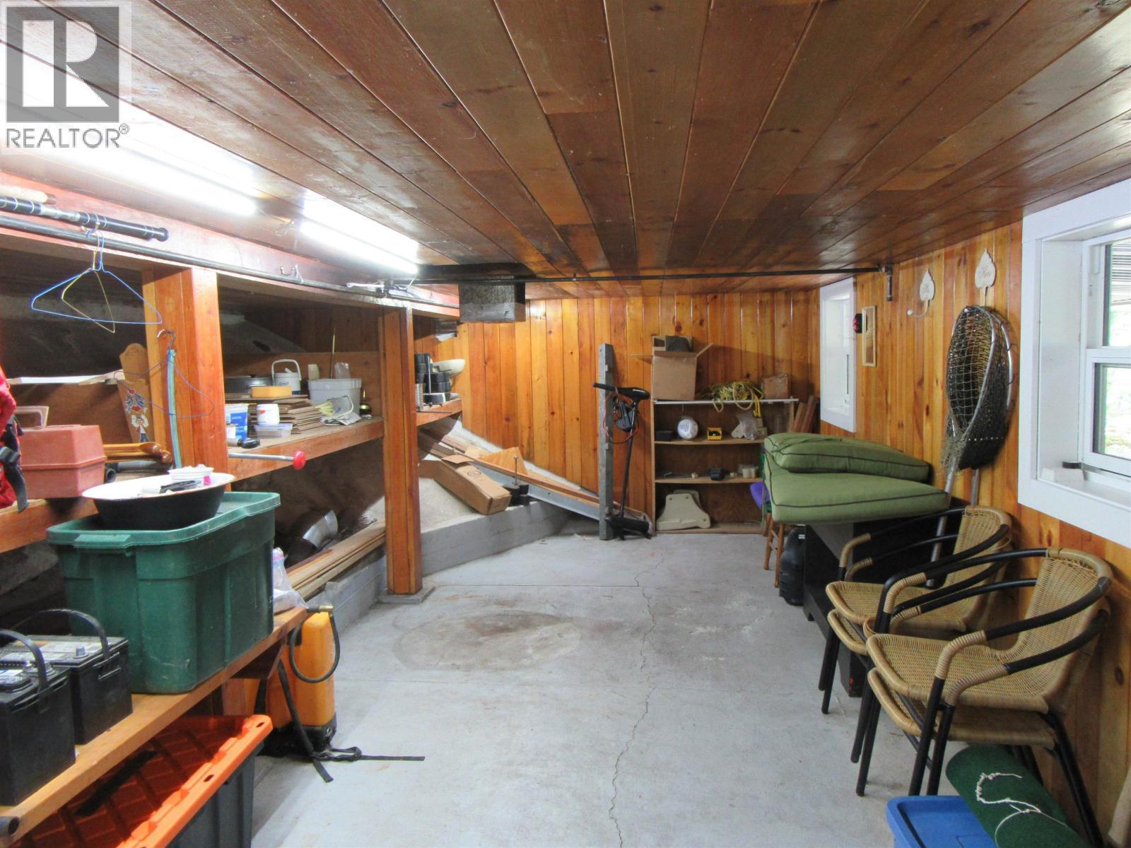 4384 Birch Lake Dump Road, Bridge Lake, BC - Indoor Photo Showing Other Room
