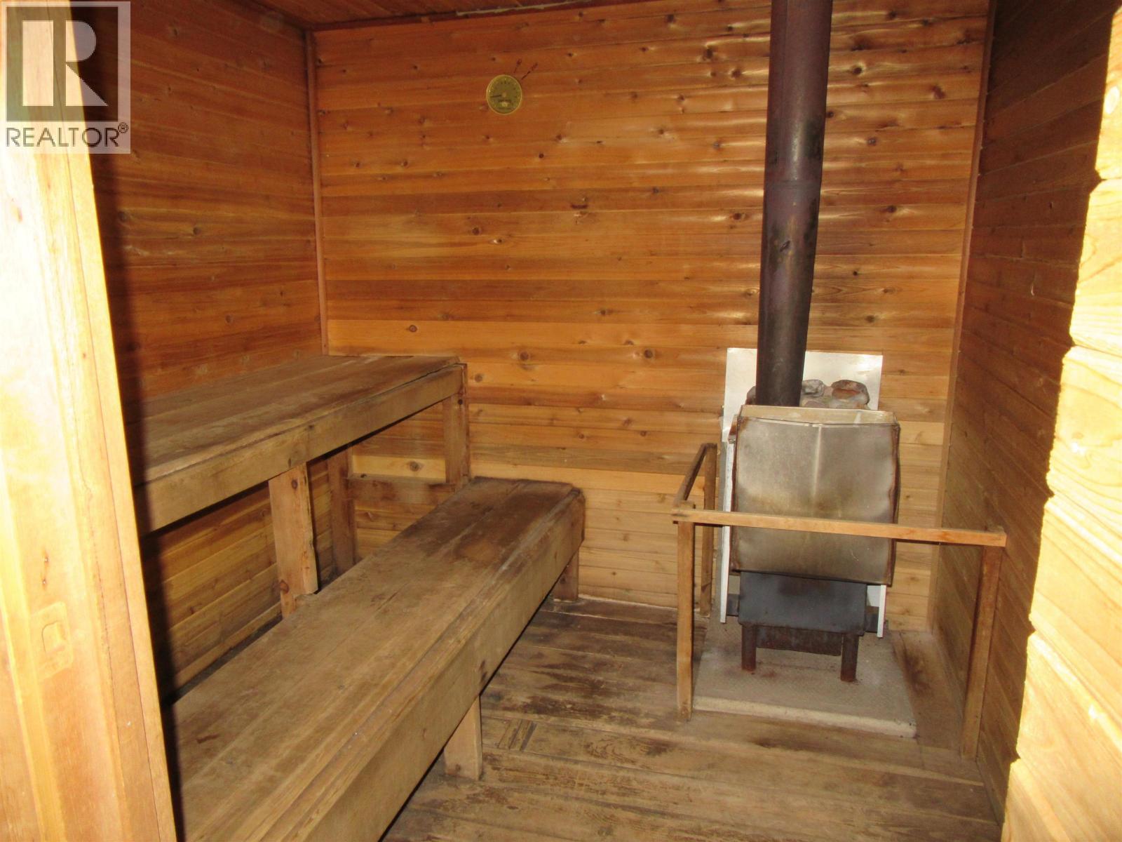 4384 Birch Lake Dump Road, Bridge Lake, BC - Indoor Photo Showing Other Room