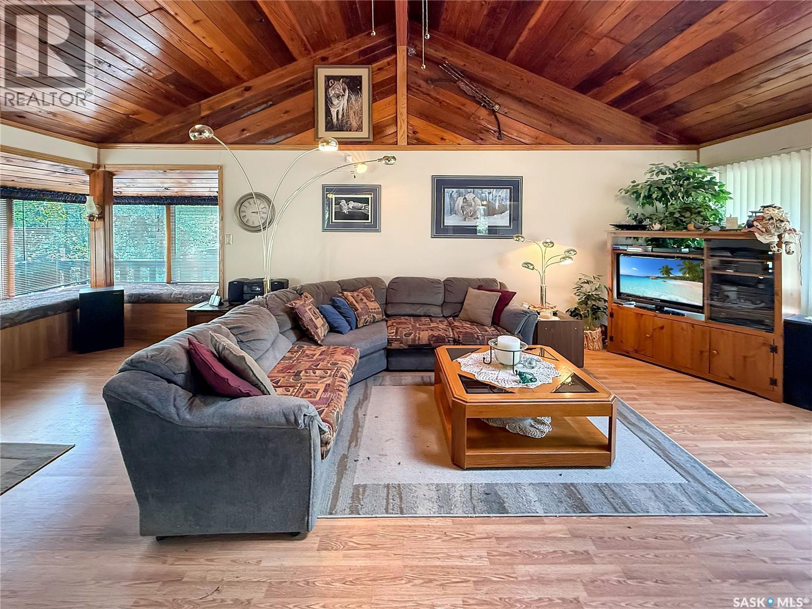 10 First Avenue, Candle Lake, SK