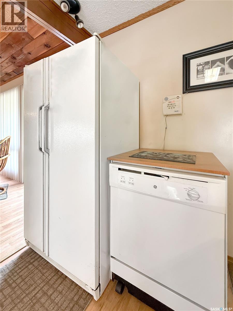 10 First Avenue, Candle Lake, SK
