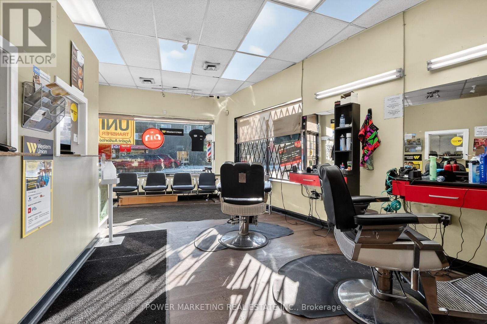 411 Mcarthur Avenue, Ottawa, ON