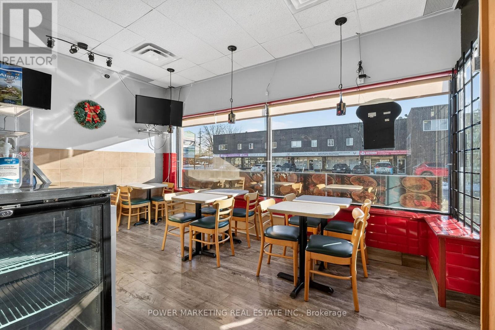 411 Mcarthur Avenue, Ottawa, ON