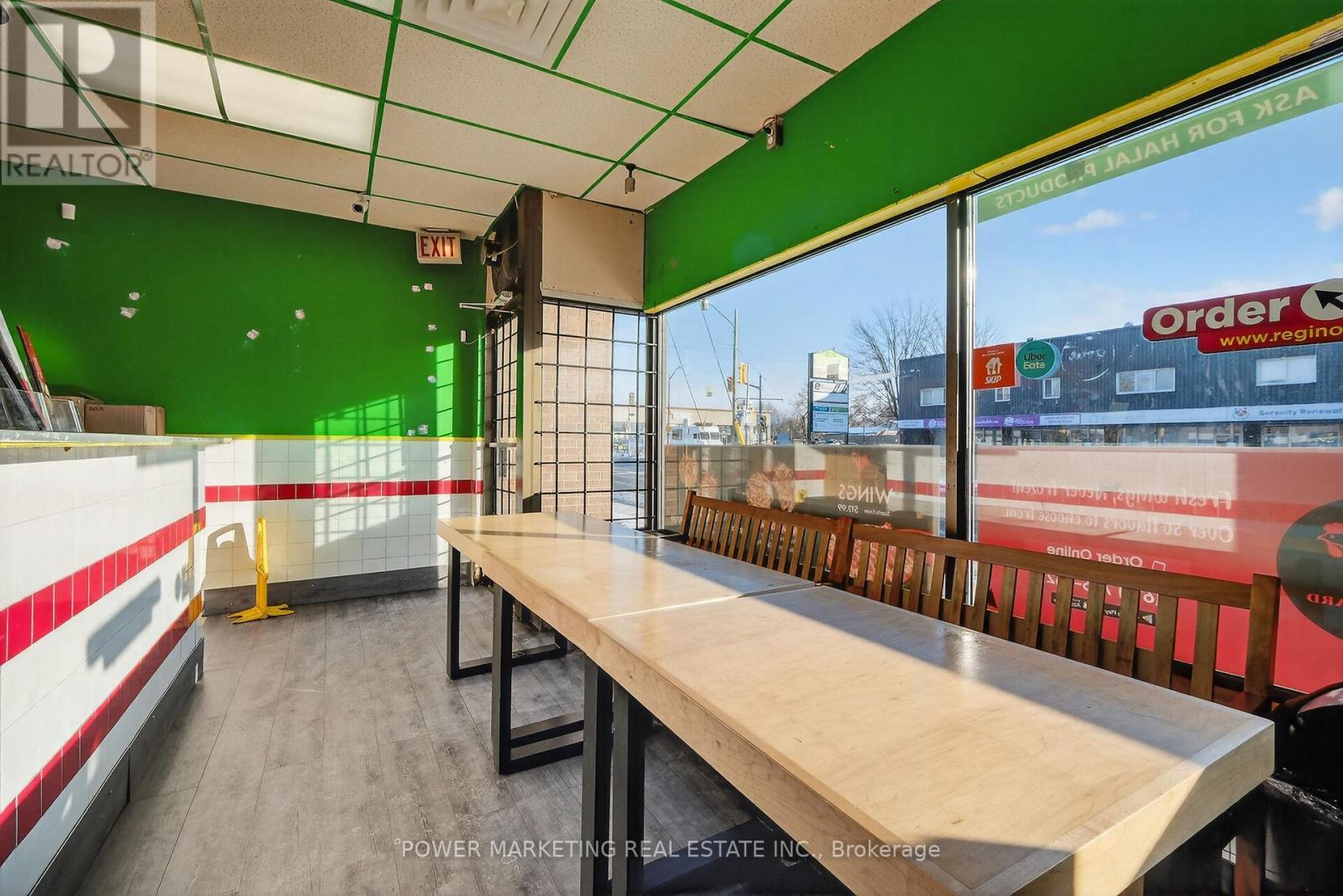 411 Mcarthur Avenue, Ottawa, ON