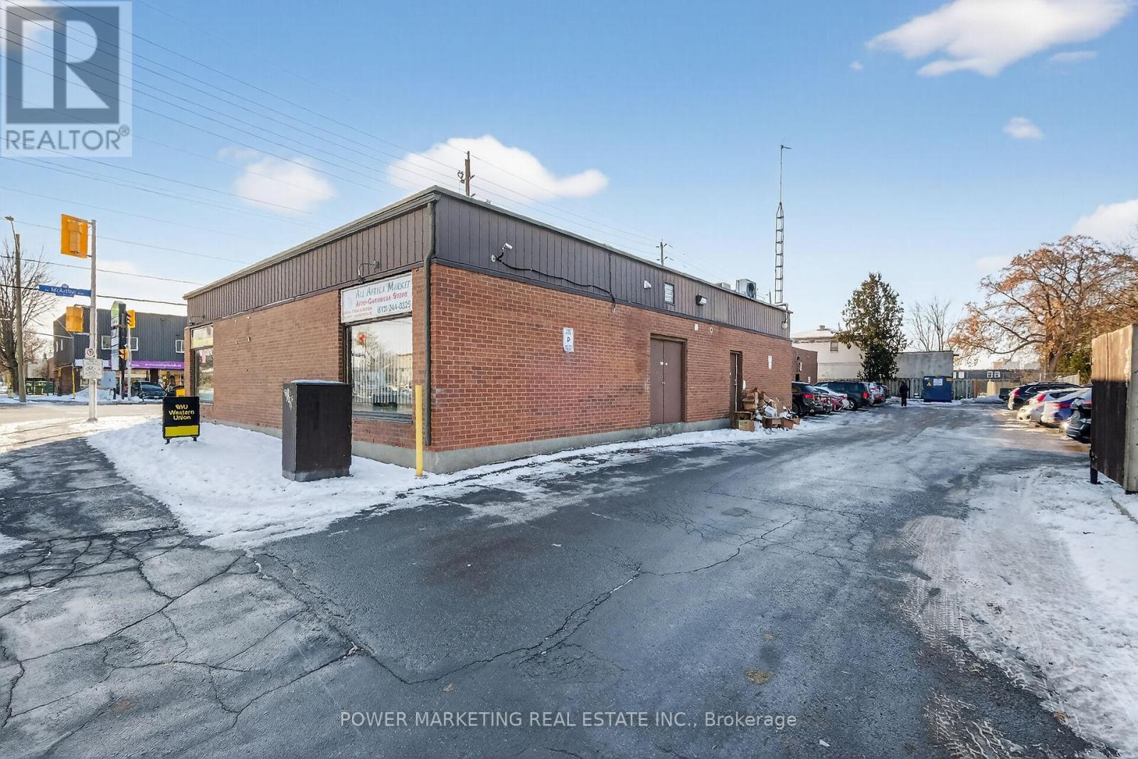 411 Mcarthur Avenue, Ottawa, ON