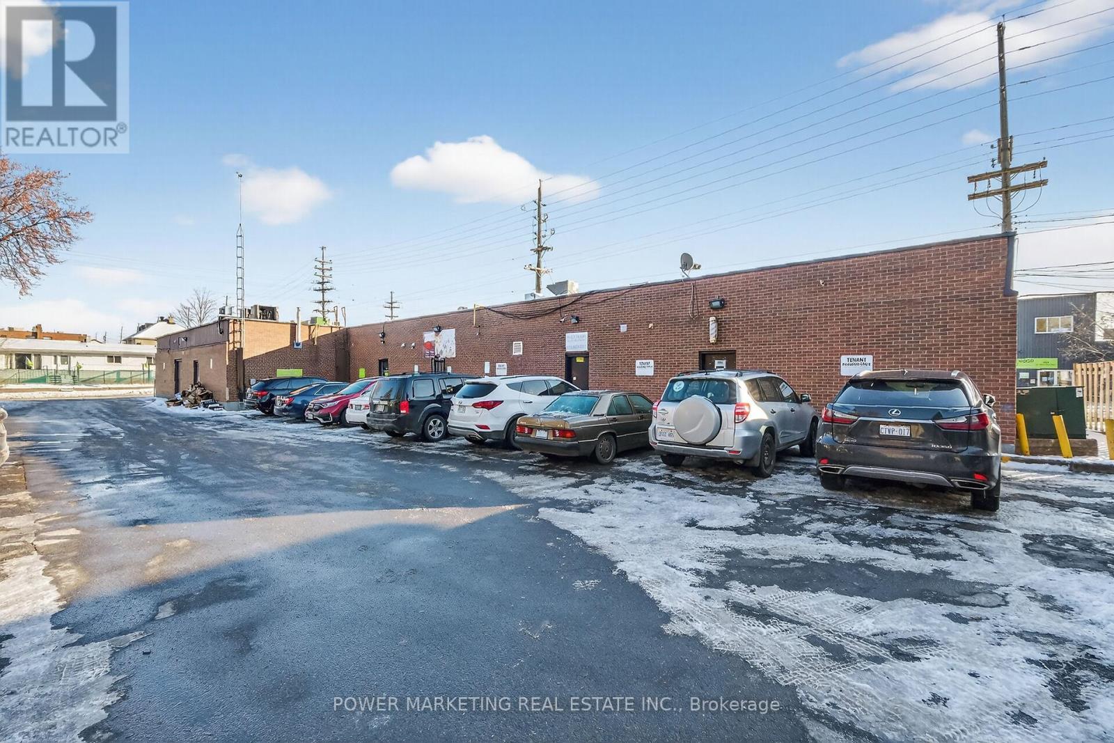 411 Mcarthur Avenue, Ottawa, ON