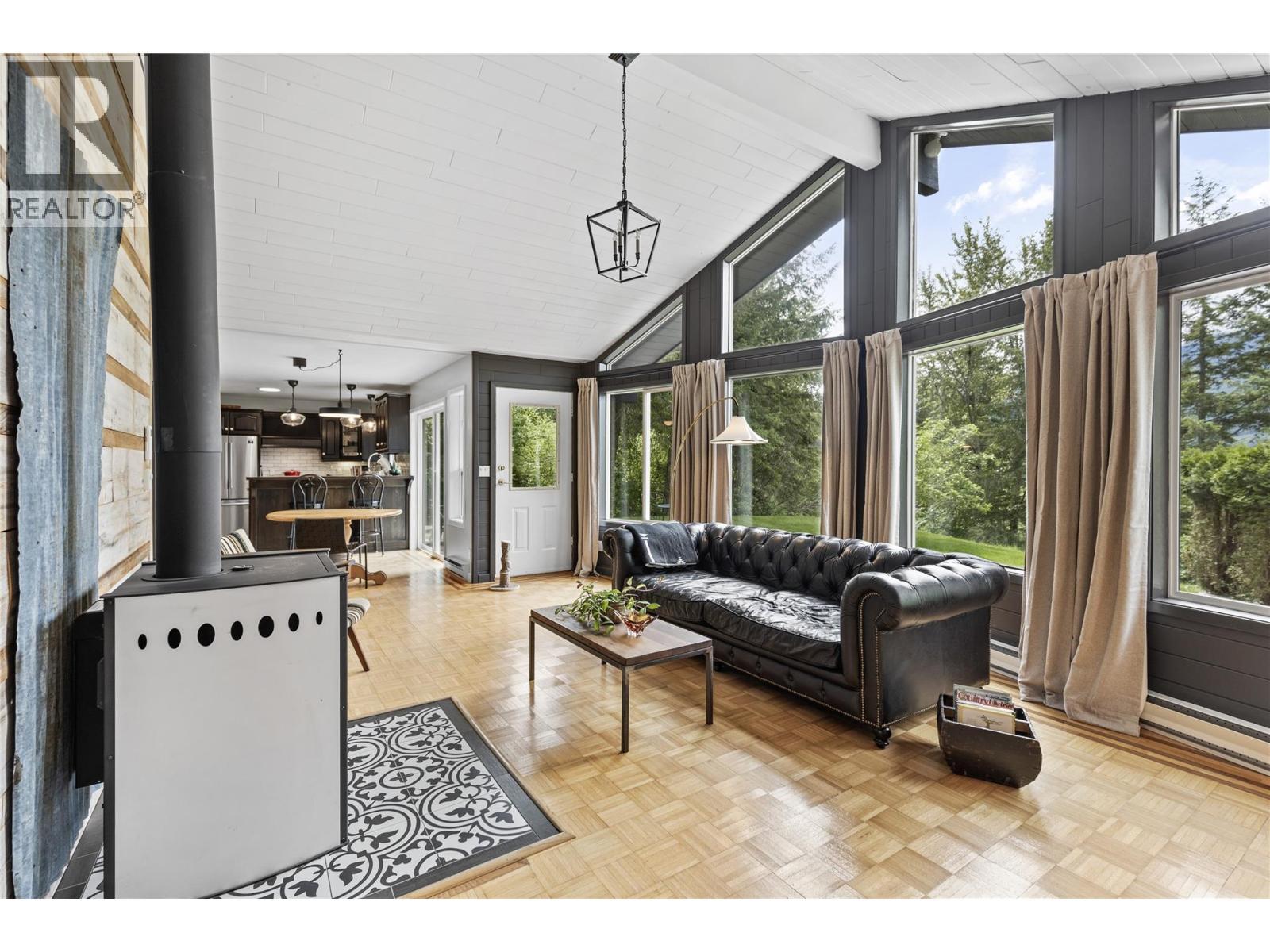 1209 Bain Road, Clearwater, BC