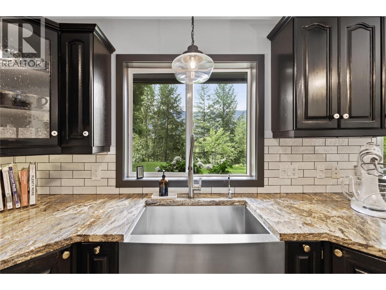 1209 Bain Road, Clearwater, BC