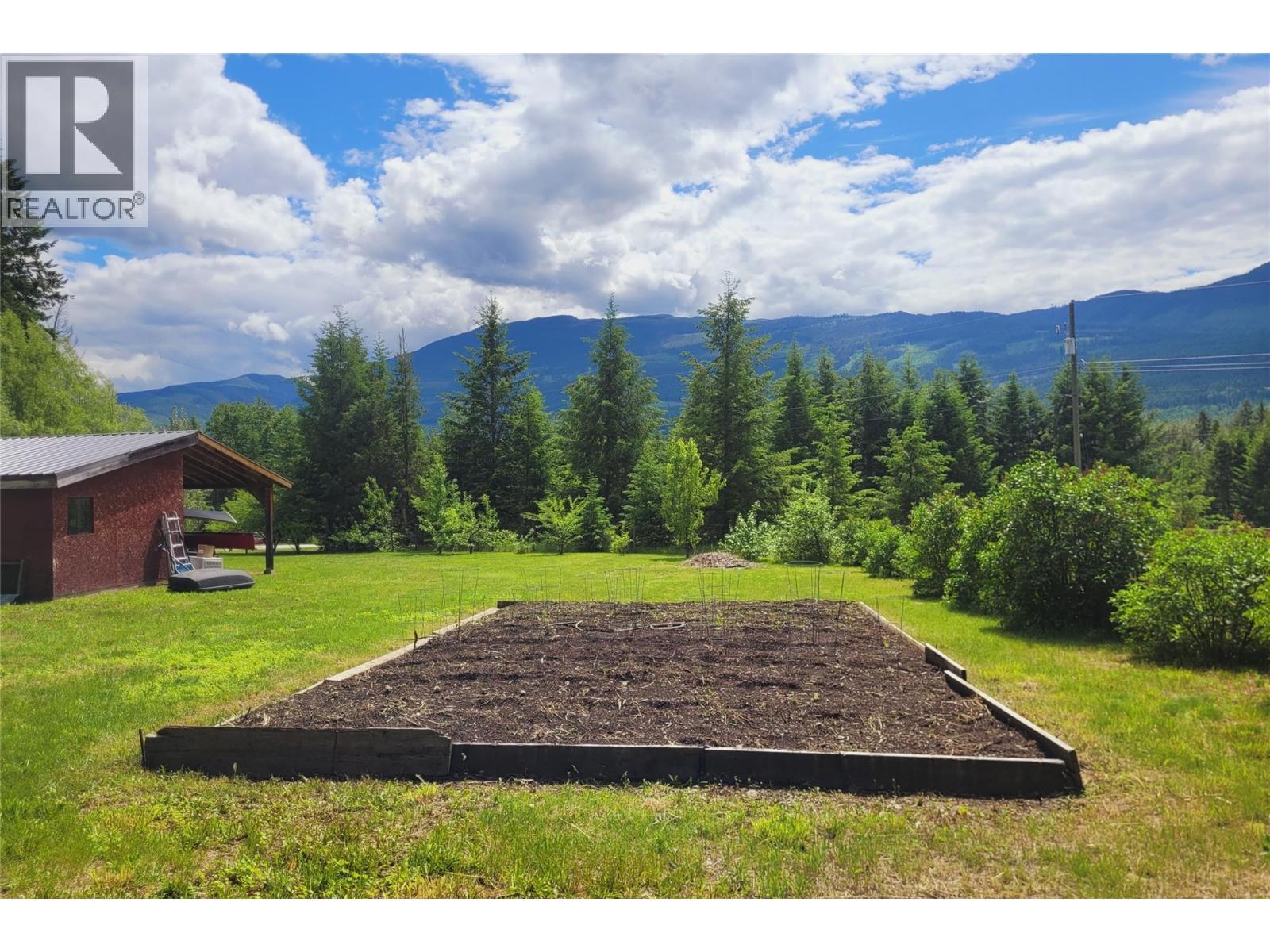 1209 Bain Road, Clearwater, BC