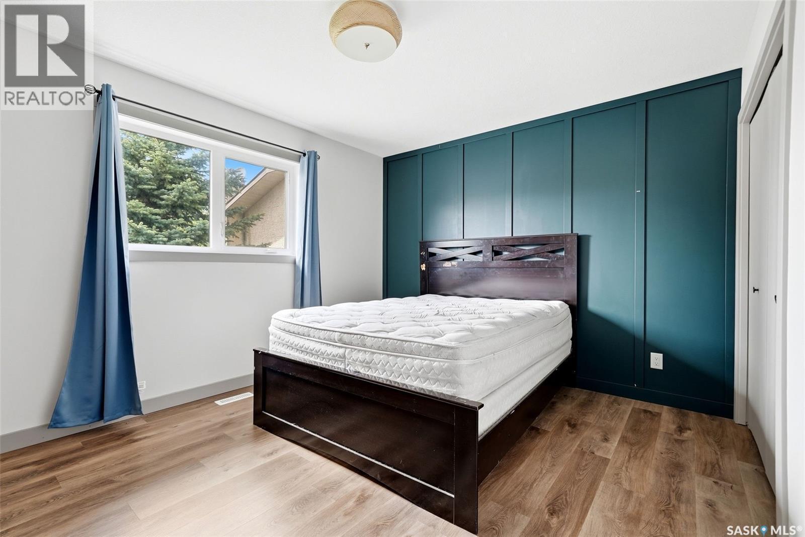 306 Howe Place, Regina, SK - Indoor Photo Showing Bedroom